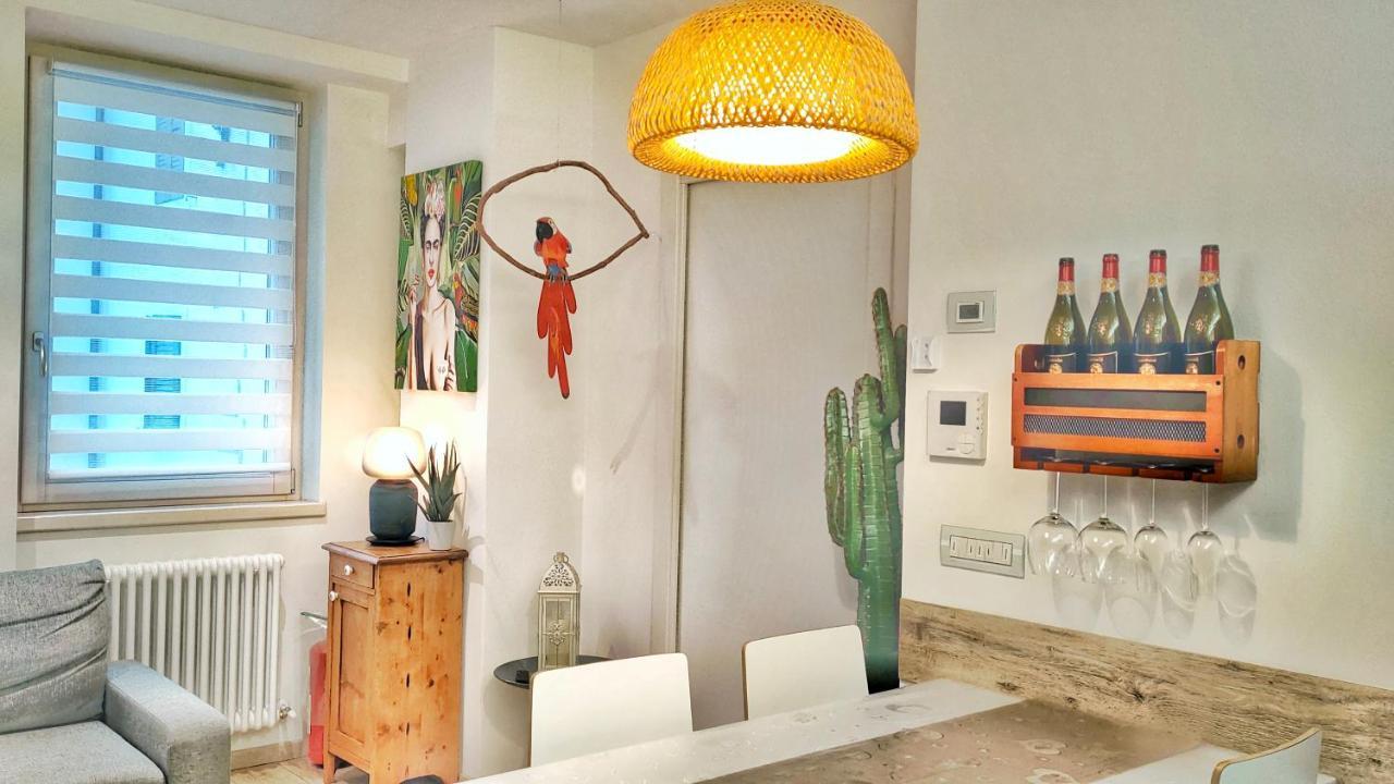Antica Casa Alboletta - Appartamento Frida Kahlo Riva del Garda Exteriör bild