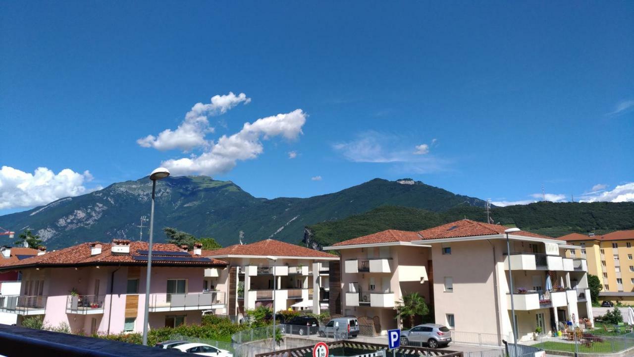Antica Casa Alboletta - Appartamento Frida Kahlo Riva del Garda Exteriör bild