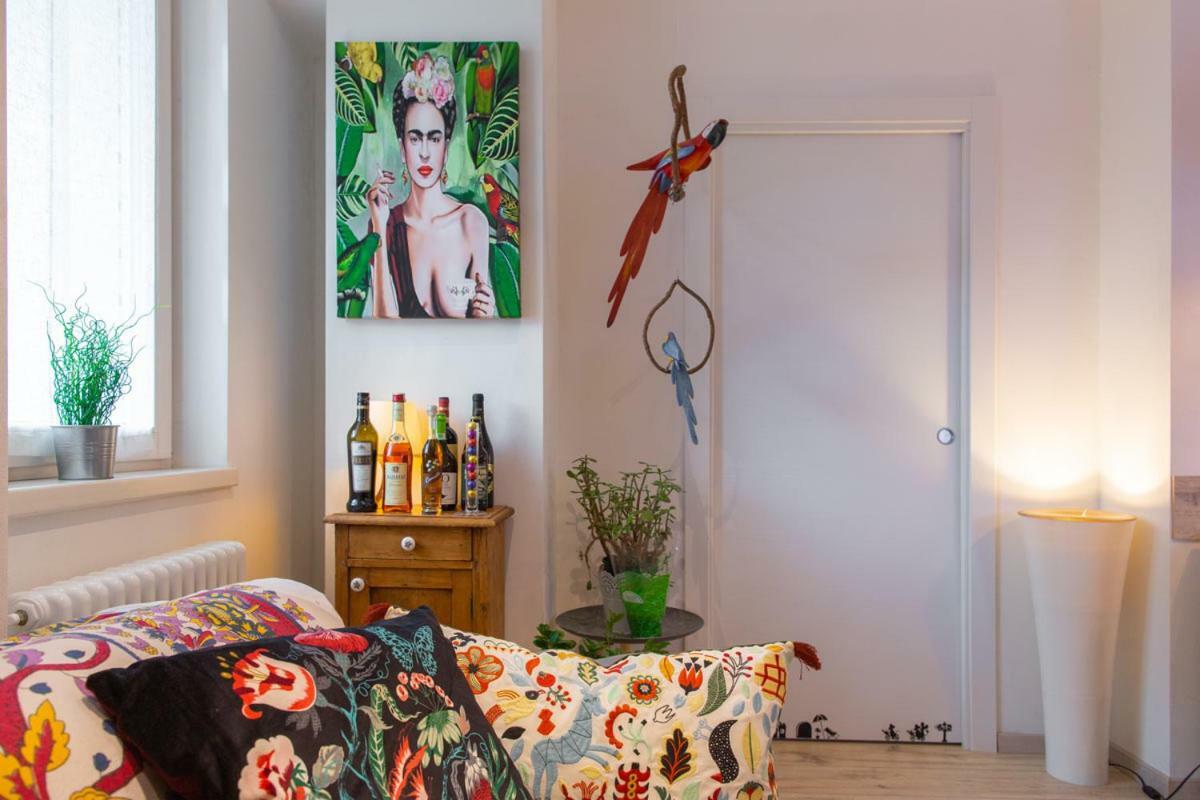 Antica Casa Alboletta - Appartamento Frida Kahlo Riva del Garda Exteriör bild